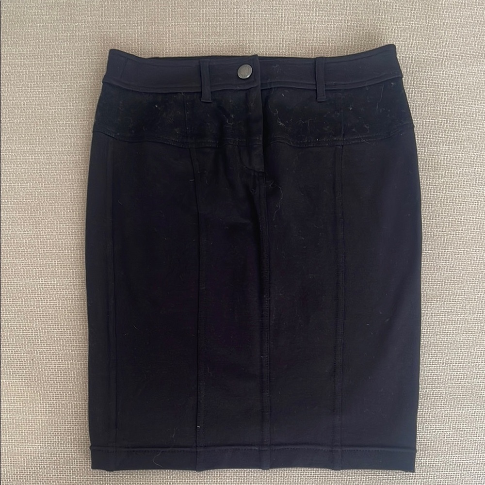 Burberry .Classic Black Women's Skirt